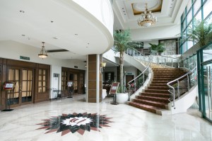 IDEA ACADEMIA_hotel lobby